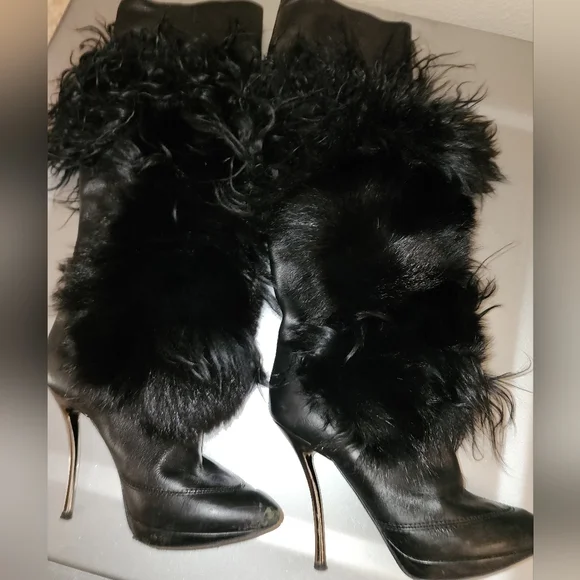 Vero Cuoio Women's Genuine Leather and Fur Knee High Boots, size 38 IT, 8 US - Picture 2 of 12